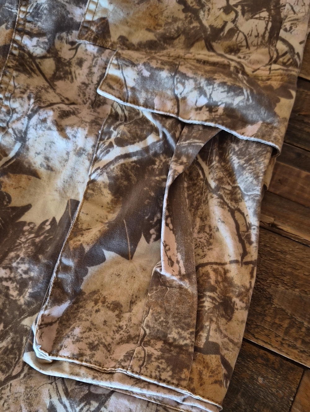 emory park Women's Cargo Pants - Brown Camouflage - Picture 4 of 7